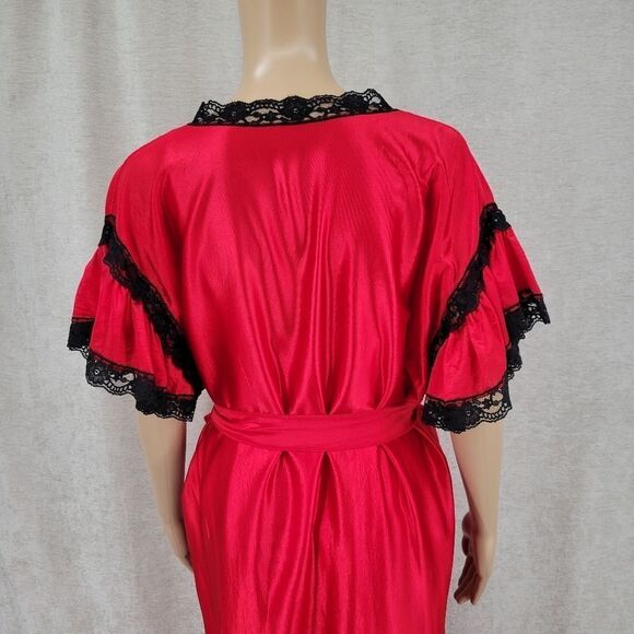 Vandemere Vintage Nightgown and Peignoir Robe Set Red Black Lace Plus Size 1X - Picture 7 of 16